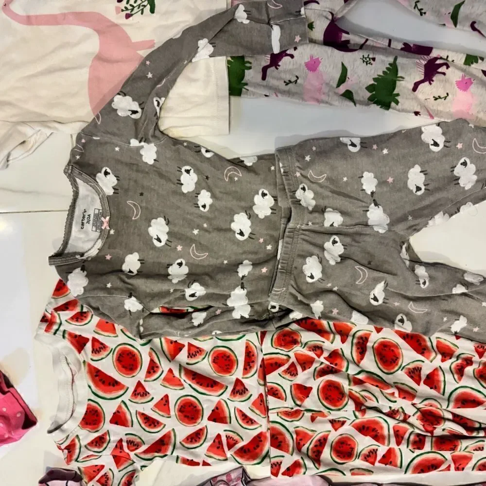8 sets of pajamas #10